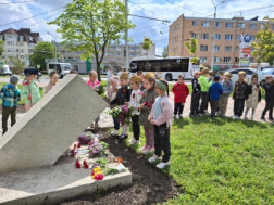 Почтим память павших!.